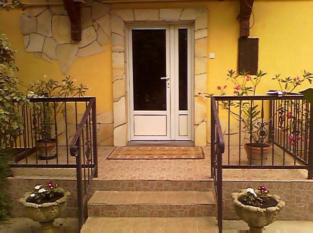 Apartman Sas 6 Hajduszoboszlo Exterior foto