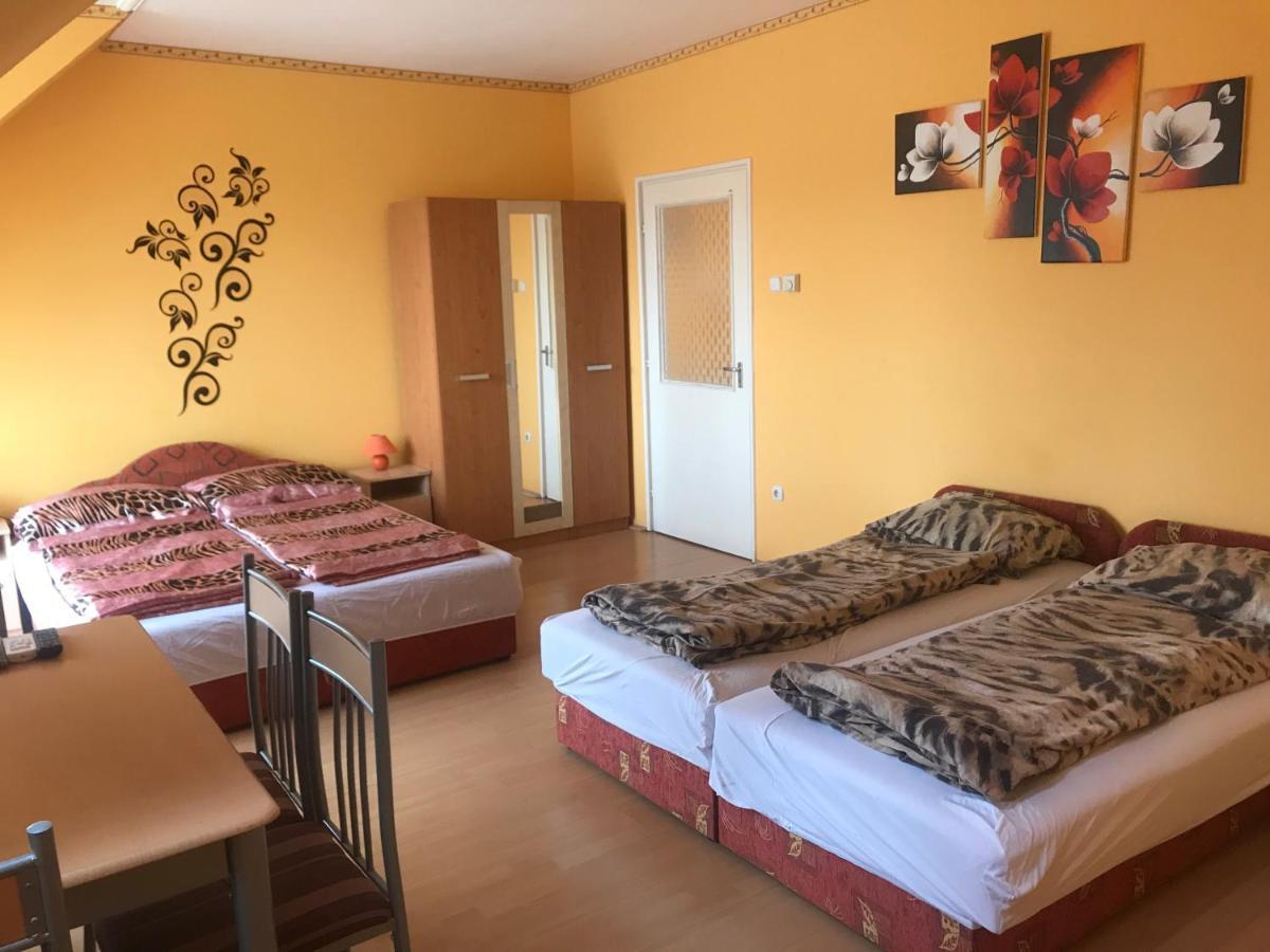 Apartman Sas 6 Hajduszoboszlo Exterior foto