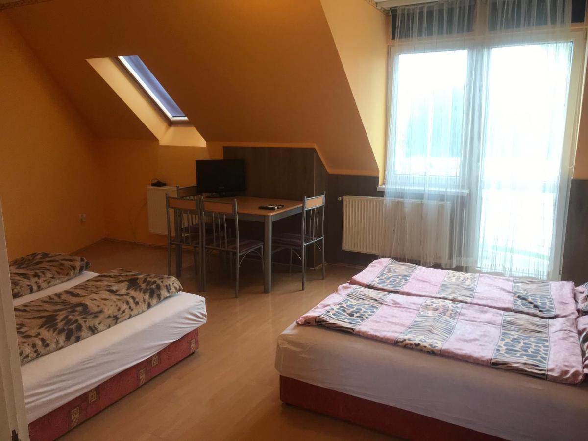 Apartman Sas 6 Hajduszoboszlo Exterior foto